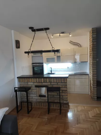 Teslino Naselje | 4zida.rs