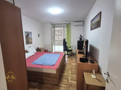 Bulevar Oslobođenja | 4zida.rs