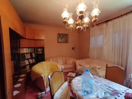 Mali Radanovac | 4zida.rs