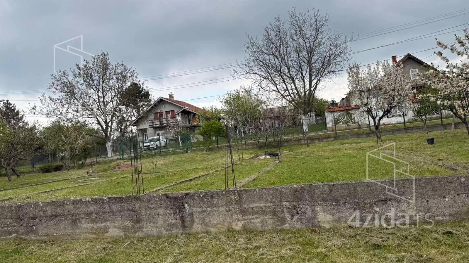 Građevinsko zemljište | 4zida