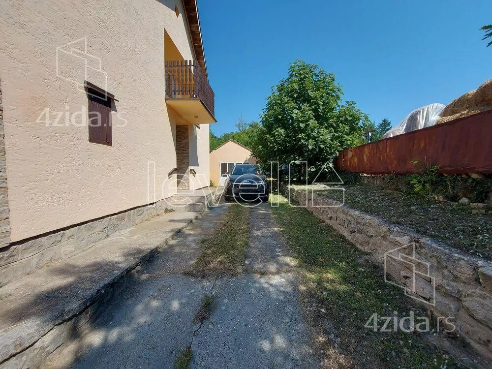 Kuća | 4zida