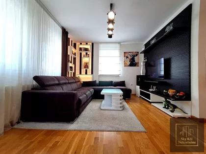 Bulevar Patrijarha Pavla (Somborski Bulevar) | 4zida.rs