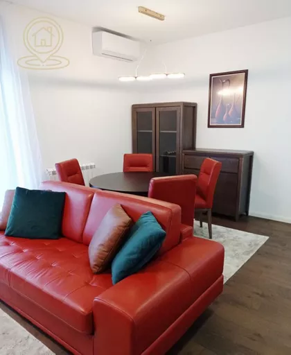 Gospodara Vučića | 4zida.rs