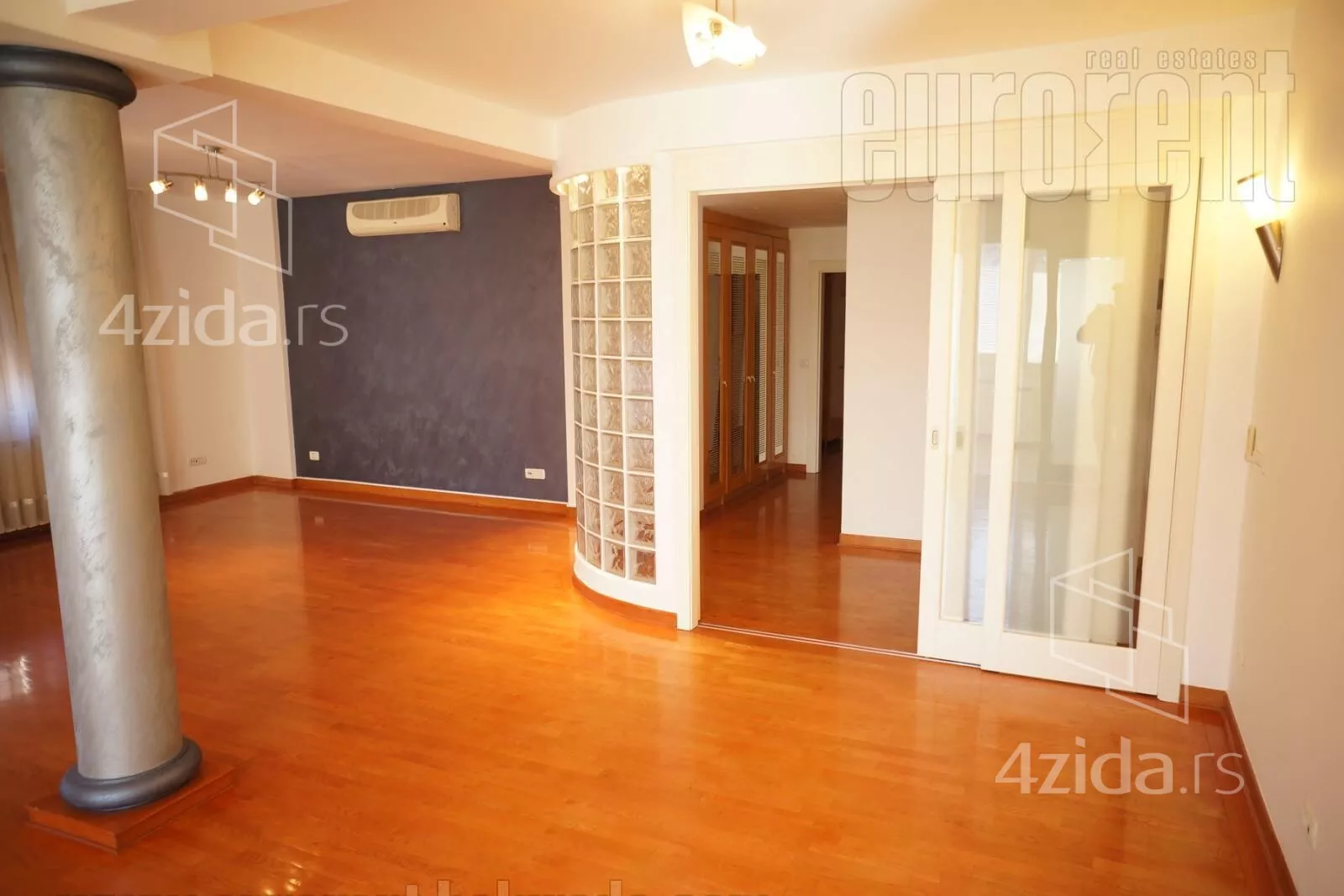 Petosoban stan | 4zida