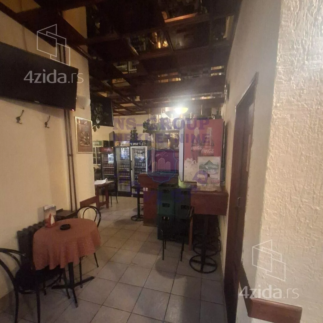 Lokal | 4zida