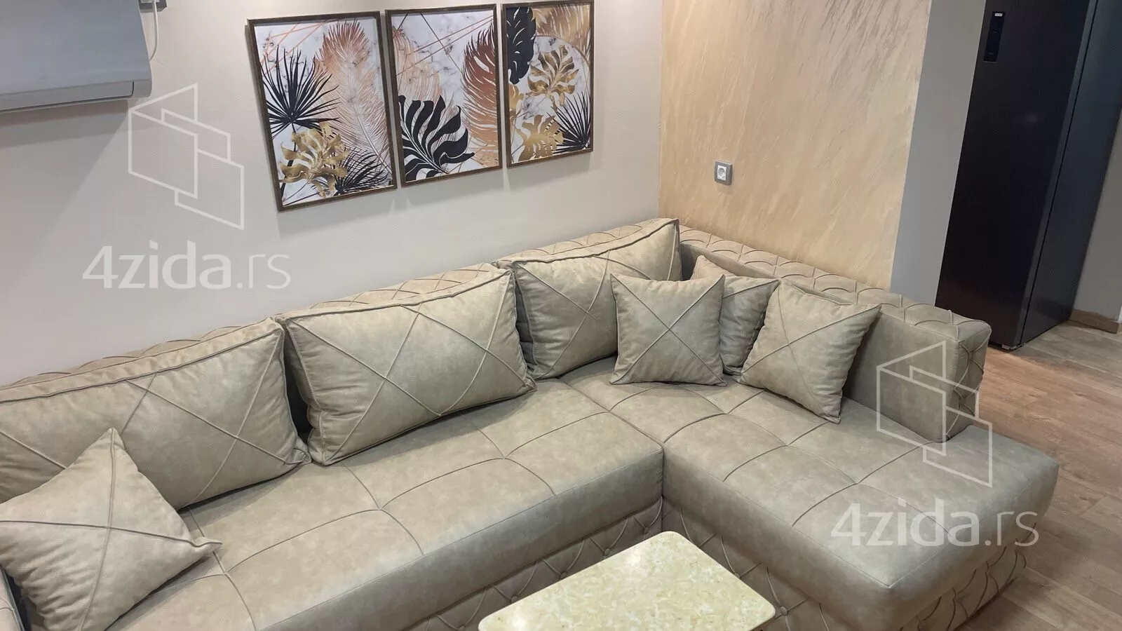 Dvoiposoban stan | 4zida