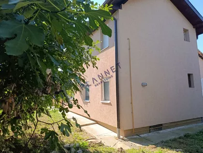 Gradske lokacije | 4zida.rs