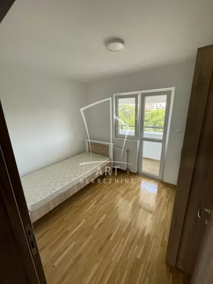 Miljakovačke staze | 4zida.rs