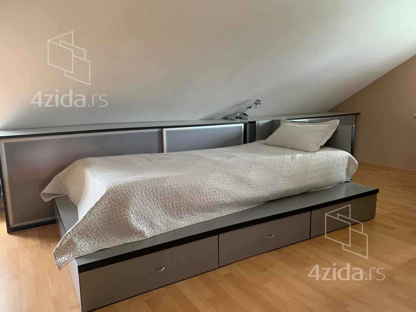 3-etažna kuća | 4zida