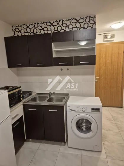 Bulevar Cara Lazara | 4zida.rs