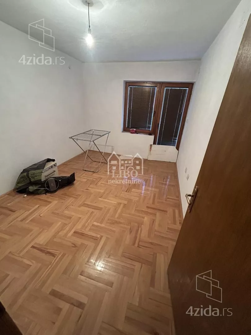 4-etažna kuća | 4zida