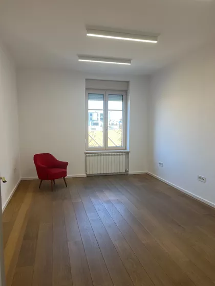 Ilije Garašanina 20 | 4zida.rs