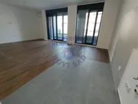 Šestosoban stan | 4zida