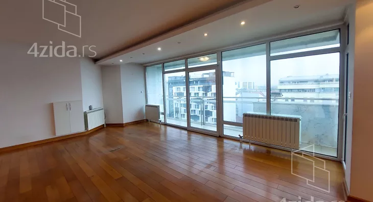 Petosoban stan | 4zida