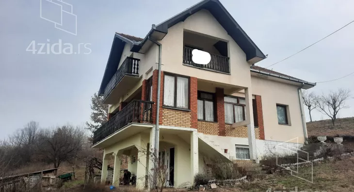3-etažna kuća | 4zida