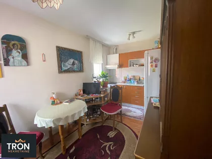 Nemanjina 15V | 4zida.rs