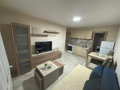 Trg Đačkog Bataljona 6 | 4zida.rs