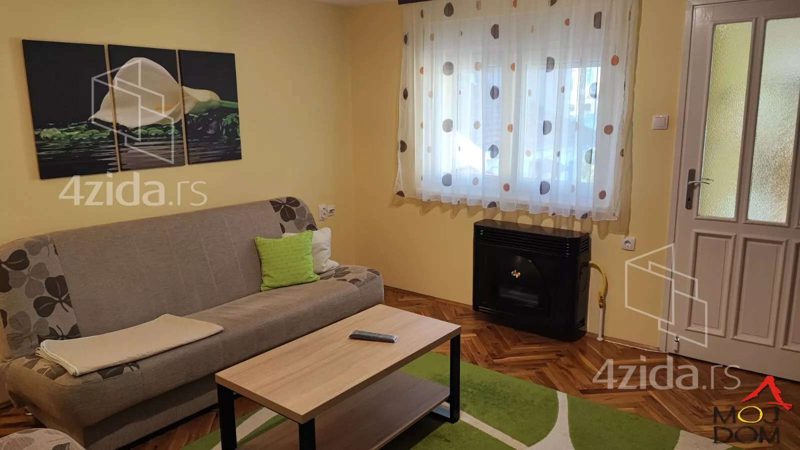 Četvoroiposoban stan | 4zida