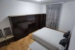 Janka Veselinovic 32 | 4zida.rs