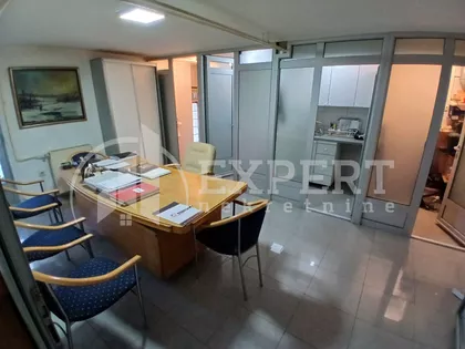 Trg Pavla Stojkovića | 4zida.rs