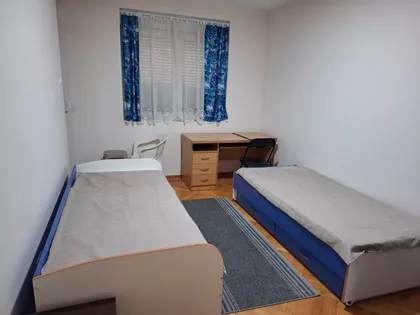 Jesenjinova 12b | 4zida.rs