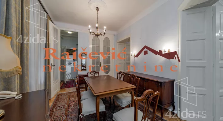 Četvoroiposoban stan | 4zida