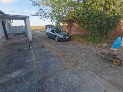 Buđanovci | 4zida.rs