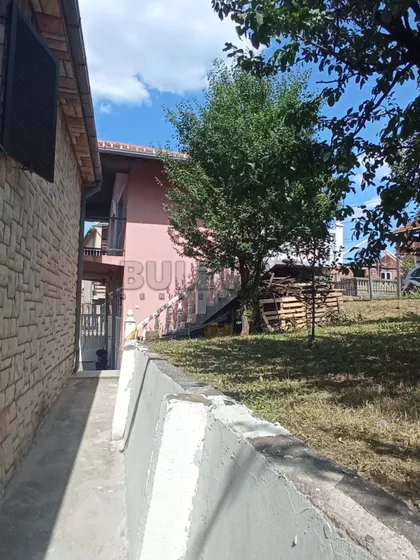 Luja Adamiča | 4zida.rs