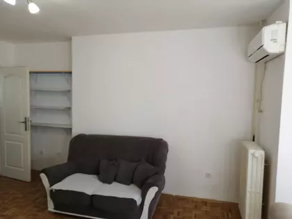 Seljačkih Buna 85 | 4zida.rs
