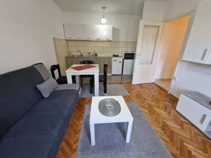 Gradske lokacije | 4zida.rs