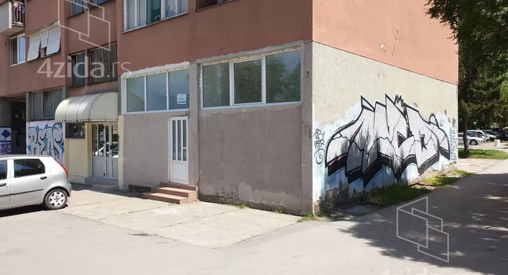 Lokal | 4zida