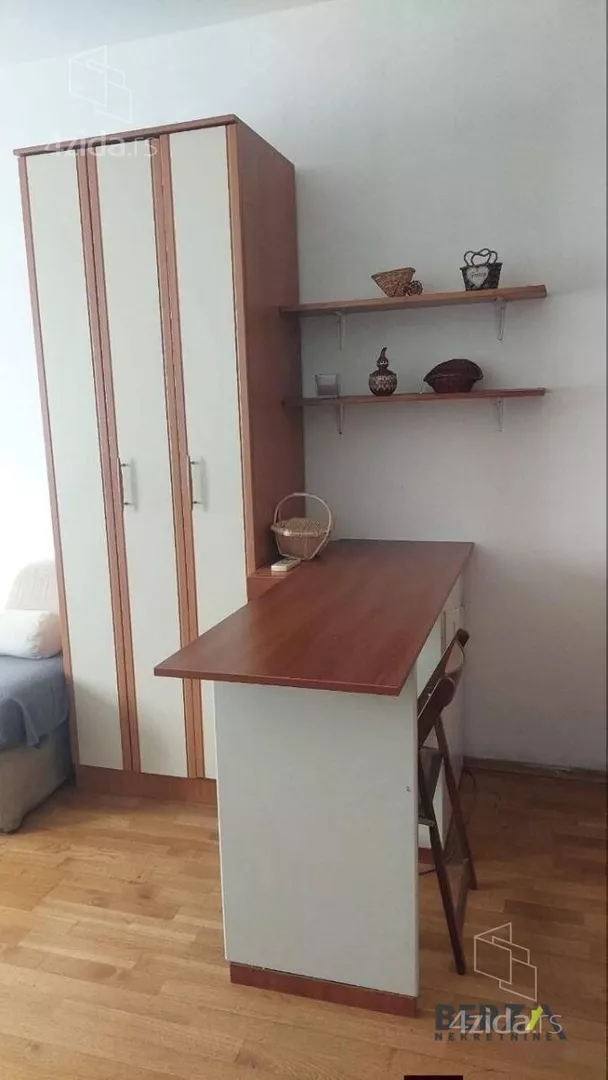 Garsonjera | 4zida