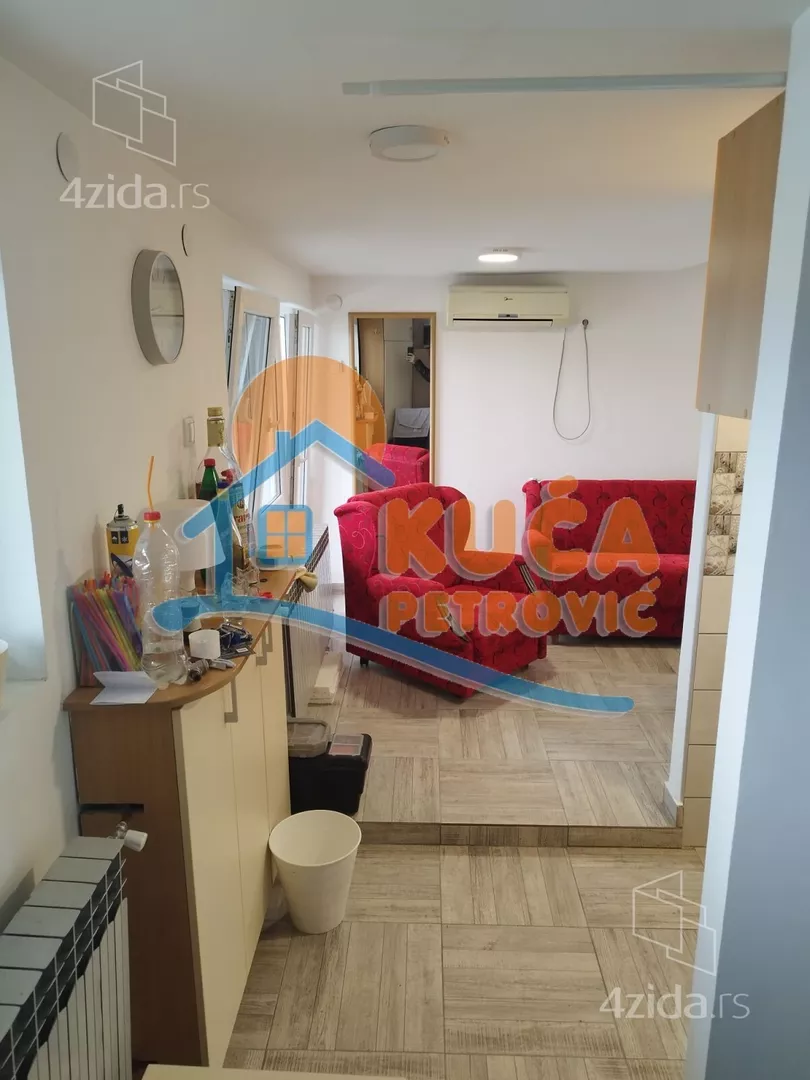 Garsonjera | 4zida
