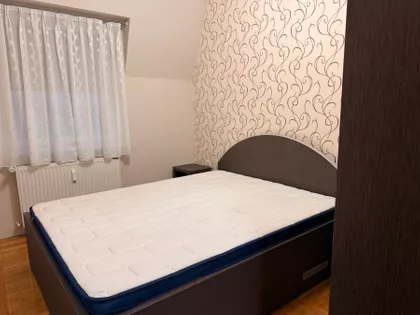 Kertvaroš | 4zida.rs