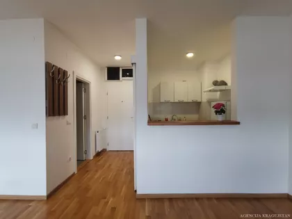 Denino Brdo | 4zida.rs