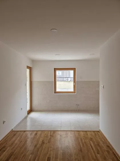 Milorada Veljkovića-Špaje 4A | 4zida.rs