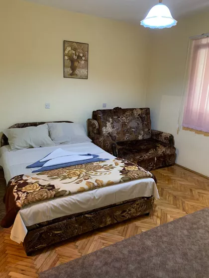 Zastavnika Lazarevića 3 | 4zida.rs