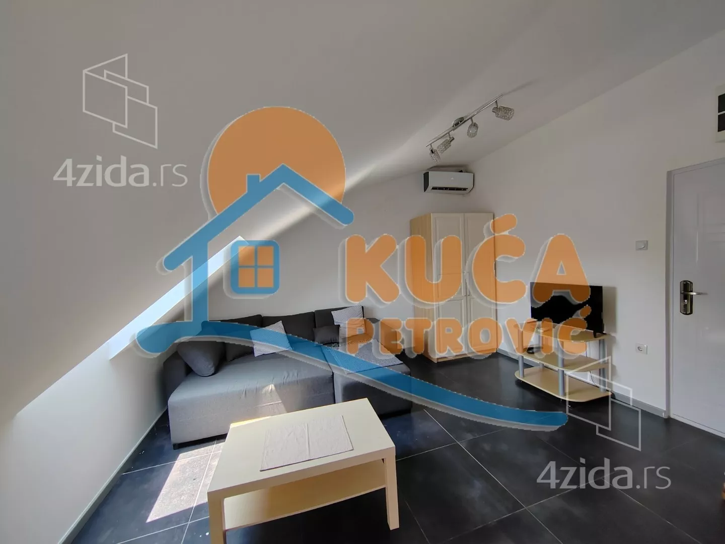 Jednosoban stan | 4zida