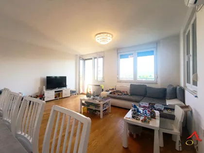 Bulevar Patrijarha Pavla (Somborski Bulevar) | 4zida.rs