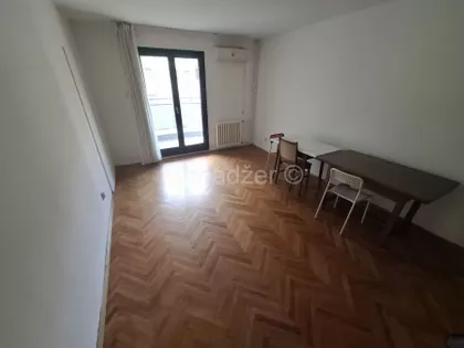 Sarajevska | 4zida.rs