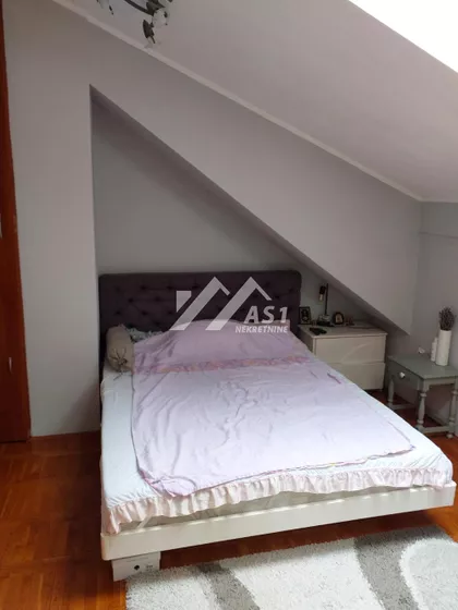 Hadži Ruvimova | 4zida.rs
