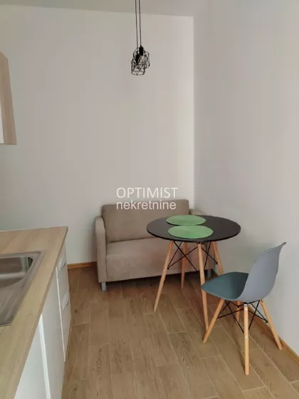 Šantićeva | 4zida.rs