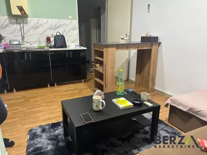 Petrovaradin | 4zida.rs