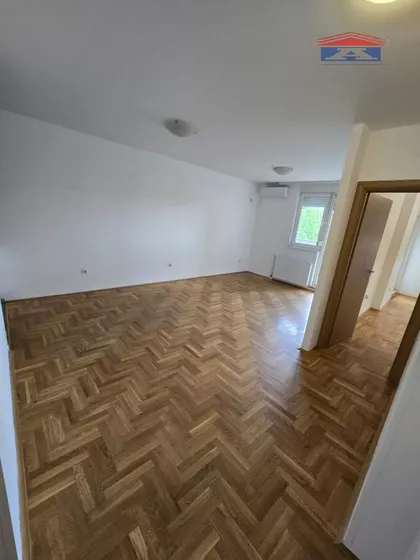 Bulevar Patrijarha Pavla (Somborski Bulevar) | 4zida.rs