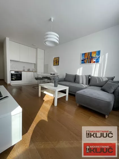 Rotkvarija | 4zida.rs