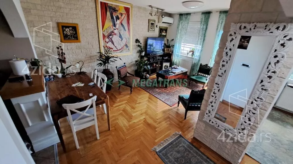 Četvorosoban stan | 4zida