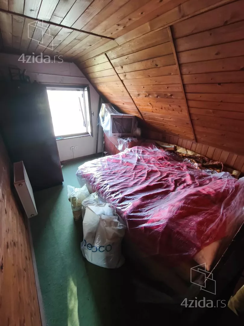 3-etažna kuća | 4zida