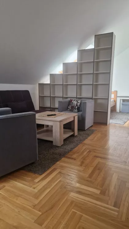 Gundulićeva | 4zida.rs