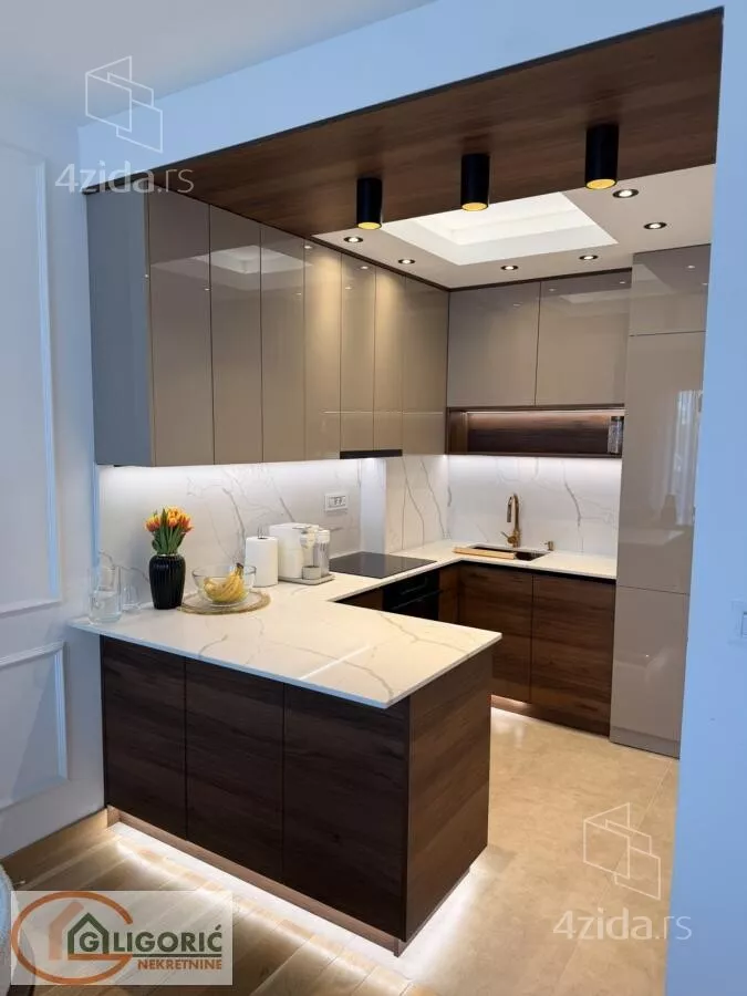 Petosoban stan | 4zida