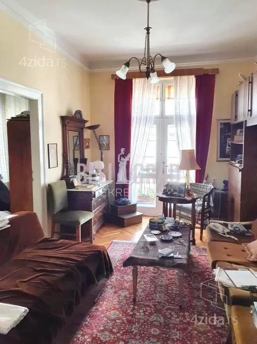 Četvoroiposoban stan | 4zida